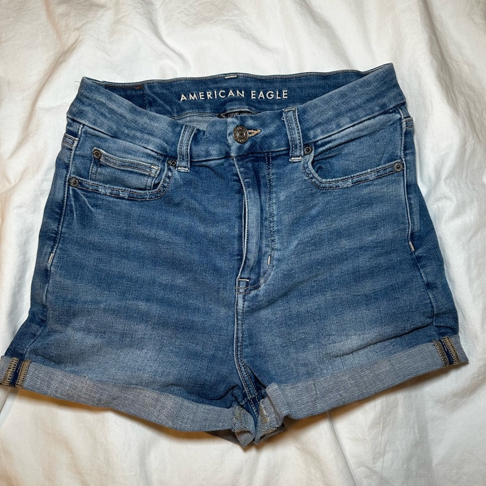 American Eagle Curvy Hi-Rise Shortie Jean Short Size 4